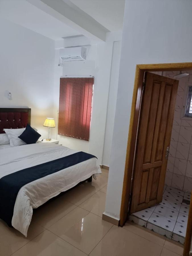 Baobab Lodge Douala Ngoại thất bức ảnh